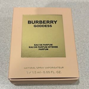 Burberry Goddess discovery set new in box